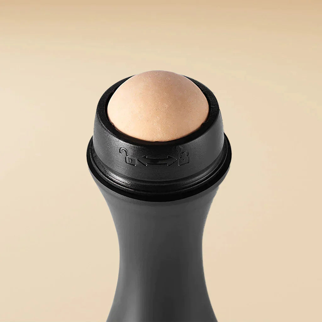 Glameva™  - Oil Absorbing Volcanic Roller